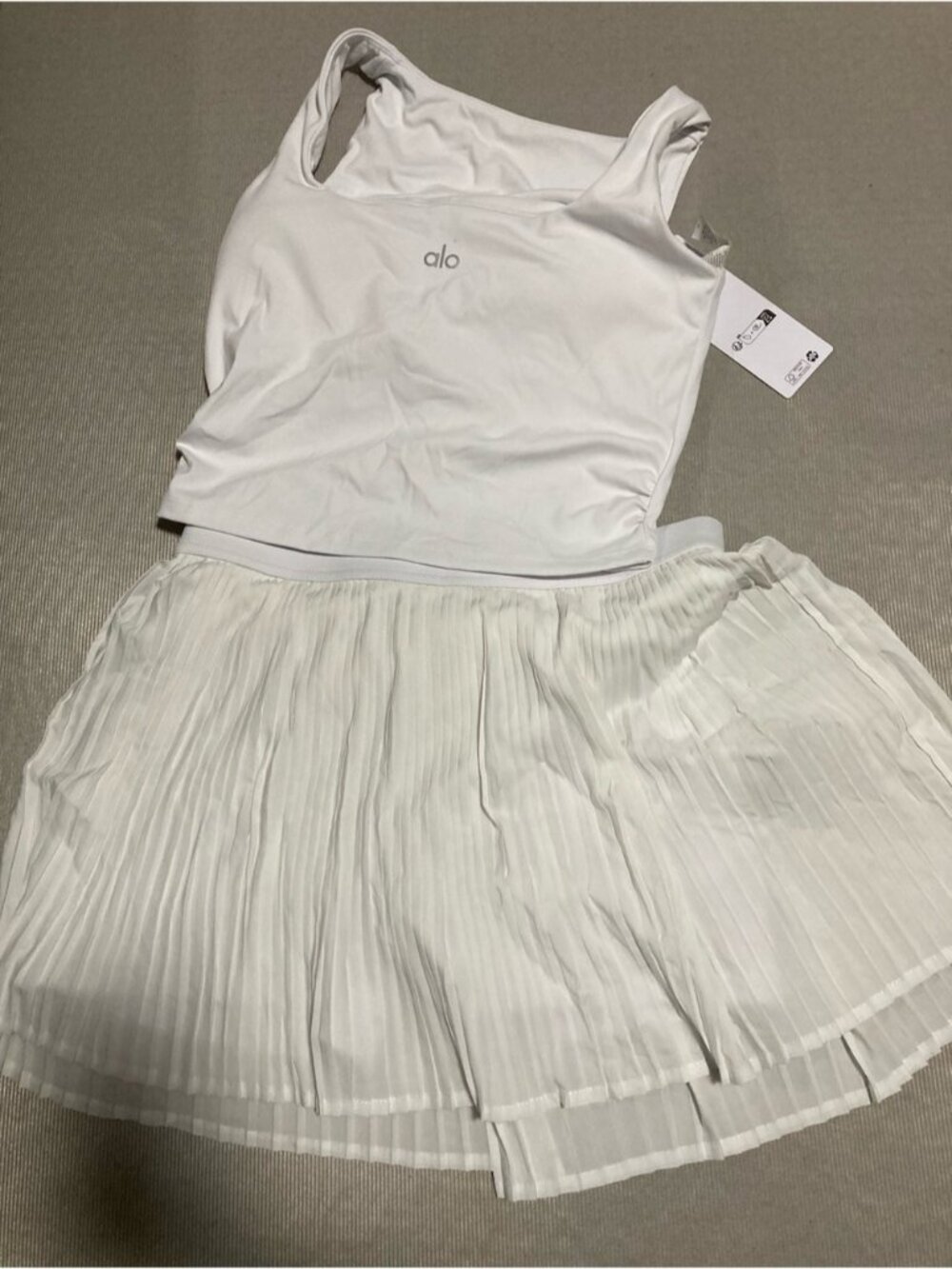 ALO Yoga White Girls' Tank Top & Pleated Skirt Set